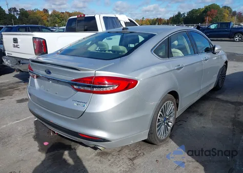 2018 Ford Fusion Hybrid Titanium из США, поврежденный, VIN 3FA6P0RUXJR141547